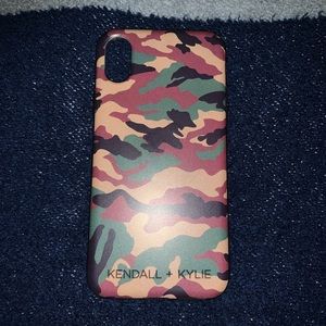 Kendall+Kylie IPhone X,IPhone XS camouflage case